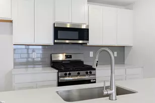 303 Meadow Gate Ct, Fountain Inn, SC 29644 - Photo 11