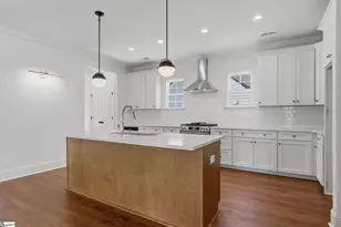 101 E C Ave, Easley, SC 29640 - Photo 13