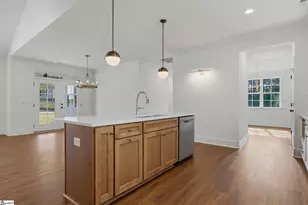 101 E C Ave, Easley, SC 29640 - Photo 17