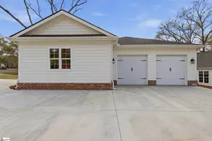 101 E C Ave, Easley, SC 29640 - Photo 47