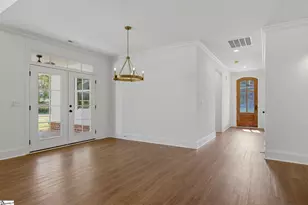 101 E C Ave, Easley, SC 29640 - Photo 11