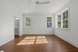 101 E C Ave, Easley, SC 29640 - Photo 27