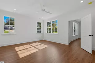 101 E C Ave, Easley, SC 29640 - Photo 29