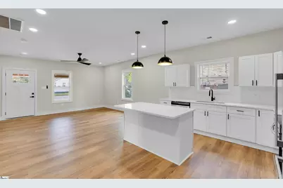 36 Dorsey Boulevard, Greenville, SC 29611 - Photo 9