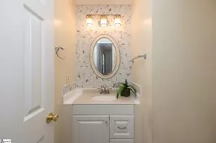 8 Single Oak Ct, Fountain Inn, SC 29644 - Photo 17