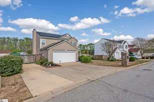 8 Single Oak Ct, Fountain Inn, SC 29644 - Photo 3