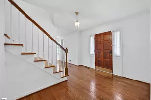 330 Lowndes Dr, Spartanburg, SC 29307 - Photo 7