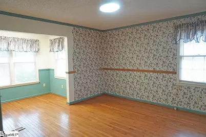 6 Woodlawn Drive, Ware Shoals, SC 29692 - Photo 29