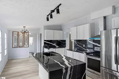 314 Green Oak Drive, Wellford, SC 29385 - Photo 7