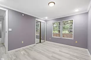 314 Green Oak Dr, Wellford, SC 29385 - Photo 11