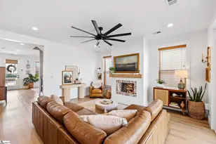 518 Anderson St, Greenville, SC 29601 - Photo 11