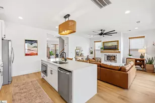 518 Anderson St, Greenville, SC 29601 - Photo 17