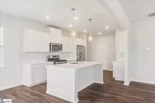 1837 Berkshire Ln, Spartanburg, SC 29303 - Photo 11