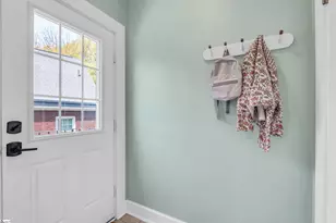 209 Cleveland St, Greenville, SC 29601 - Photo 15