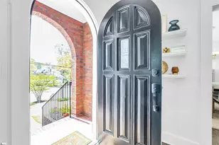 209 Cleveland St, Greenville, SC 29601 - Photo 5