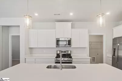 1841 Berkshire Lane, Spartanburg, SC 29303 - Photo 3