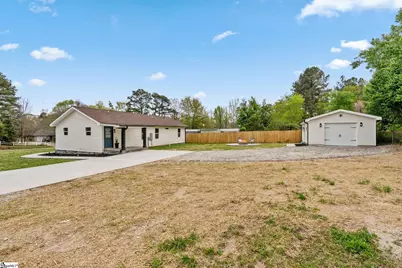 924 McAbee Road, Spartanburg, SC 29306 - Photo 1