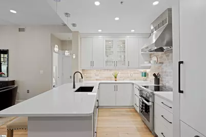 155 Riverplace #Unit 109, Greenville, SC 29601 - Photo 15