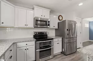 133 Frost Flower Wy, Fountain Inn, SC 29644 - Photo 7