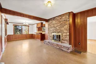 310 Cardinal Dr, Taylors, SC 29687 - Photo 9