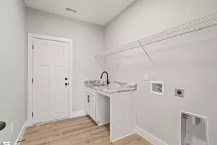 195 Pine Dr, Greer, SC 29651 - Photo 19