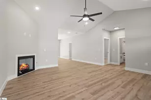 195 Pine Dr, Greer, SC 29651 - Photo 7