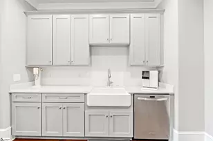 100 S Hudson St, Greenville, SC 29601 - Photo 9