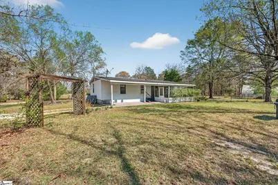 835 Balin Road, Williston, SC 29835 - Photo 5