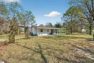 835 Balin Rd, Williston, SC 29835 - Photo 5