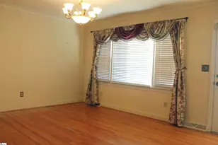 24 Alice Farr Dr, Greenville, SC 29617 - Photo 5