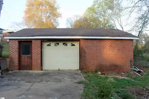 24 Alice Farr Dr, Greenville, SC 29617 - Photo 11