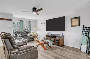 326 Hobson Wy, Lyman, SC 29365 - Photo 9