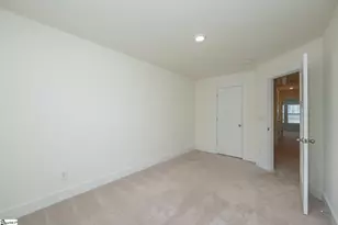 71 Mardale Ln, Greenville, SC 29609 - Photo 27