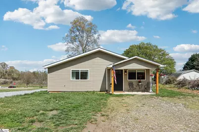 111 W Crawford Street, Landrum, SC 29356 - Photo 1