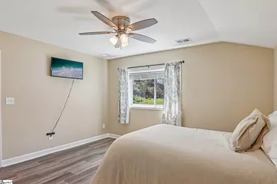 111 W Crawford Street, Landrum, SC 29356 - Photo 11