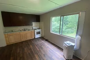 103 Martha Dendy Dr, Clinton, SC 29325 - Photo 3