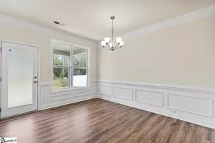 610 Raleighwood Ln, Simpsonville, SC 29681 - Photo 9