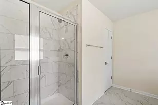 610 Raleighwood Ln, Simpsonville, SC 29681 - Photo 15