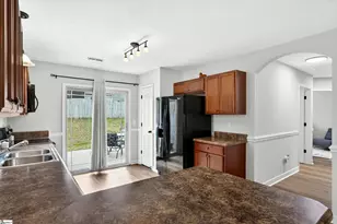 731 Bankston Dr, Boiling Springs, SC 29316 - Photo 15