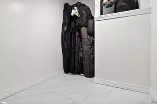 6030 Thicket Ln, Boiling Springs, SC 29316 - Photo 15