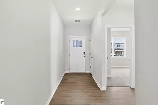 2175 Springview Ct, Boiling Springs, SC 29316 - Photo 5