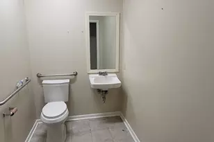 463 Calhoun Ave, Greenwood, SC 29646 - Photo 13