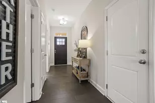 286 Foxbank Cir, Greer, SC 29651 - Photo 3