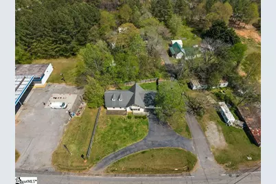 719 S Howard Avenue, Landrum, SC 29356 - Photo 39