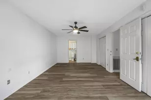 719 S Howard Ave, Landrum, SC 29356 - Photo 21