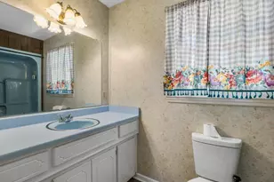 719 S Howard Ave, Landrum, SC 29356 - Photo 23