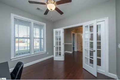 215 McCloud Court, Spartanburg, SC 29301 - Photo 5