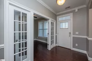 215 McCloud Ct, Spartanburg, SC 29301 - Photo 3