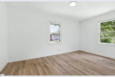 49 Foxhall Road, Greenville, SC 29605 - Photo 17