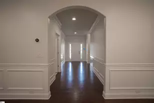 454 Wolfbend Rd, Woodruff, SC 29388 - Photo 15